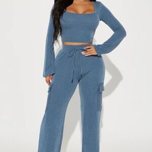 Fashion Bova Blue Ribbed Knit Set